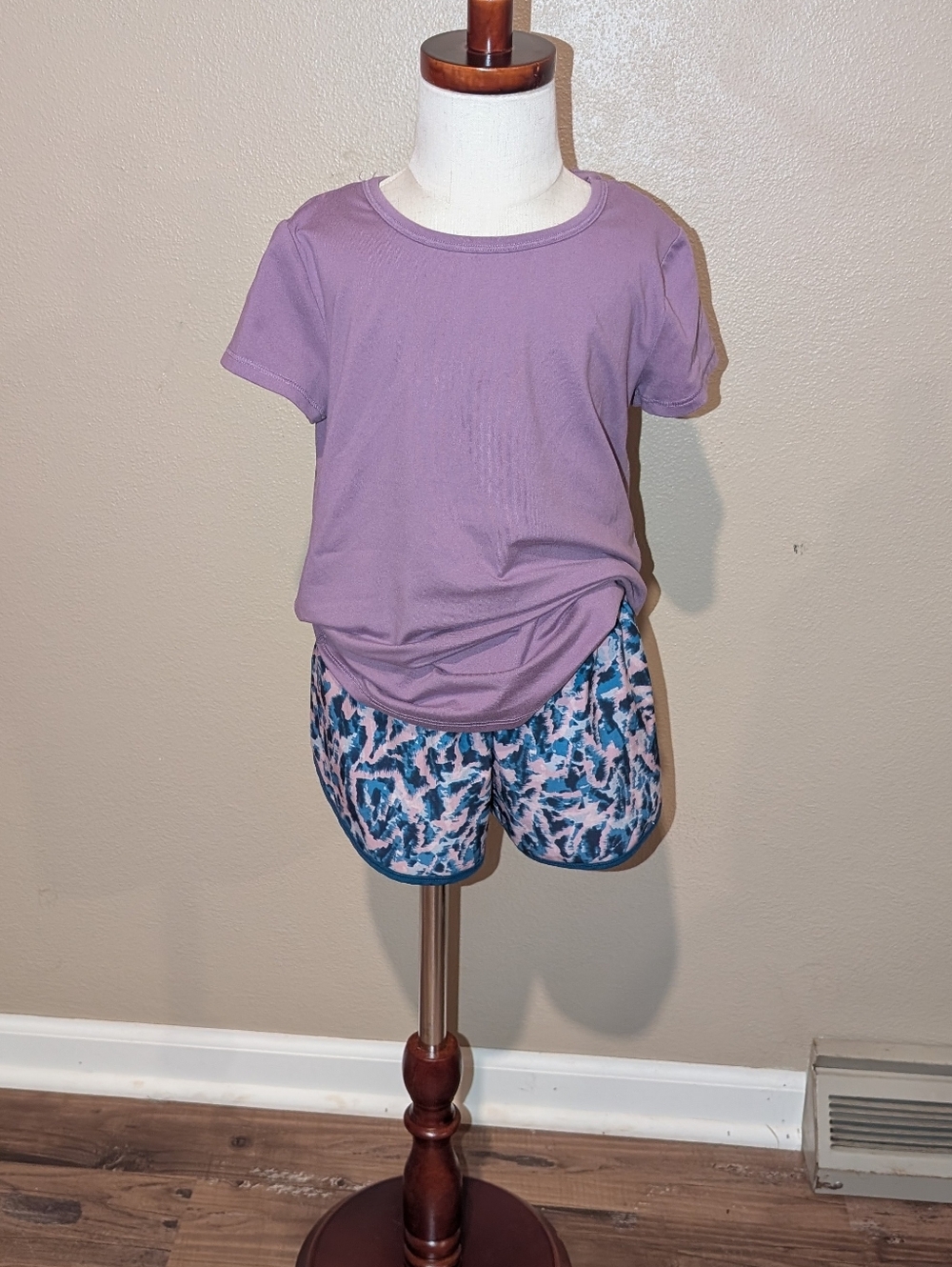 DSG 6-7 And All In Motion 6/6X Girls Athletic Outfit